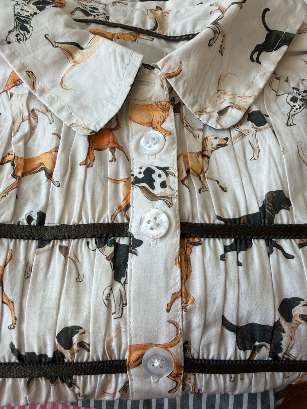 Anthro Blouse Leandra Maeve Cropped Dog Print Cream Black Brown SIZE MEDIUM NEW - Picture 5 of 7